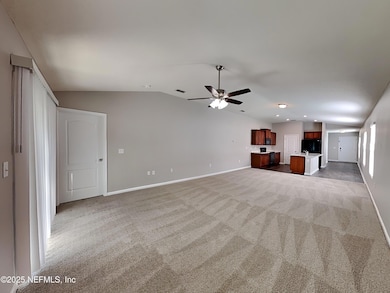 8048 Meadow Walk Ln, Jacksonville, FL 32256 - photo 3