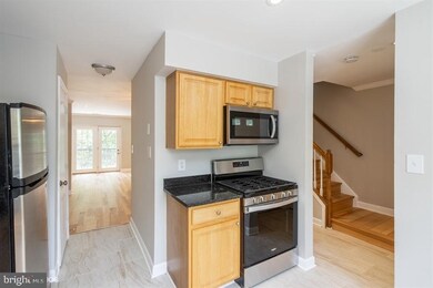 14127 Yorkshire Woods Dr, Silver Spring, MD 20906 - photo 6
