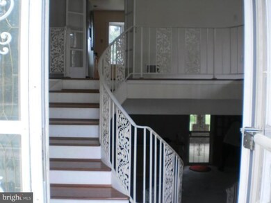 7104 Tarquin Ave, Temple Hills, MD 20748 - photo 6