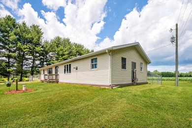 28644 Elm St, Dowagiac, MI 49047 - photo 4