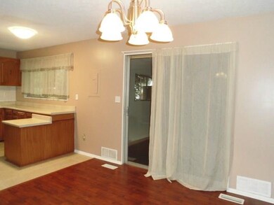 2925 S Parker Ave, Indianapolis, IN 46203 - photo 7