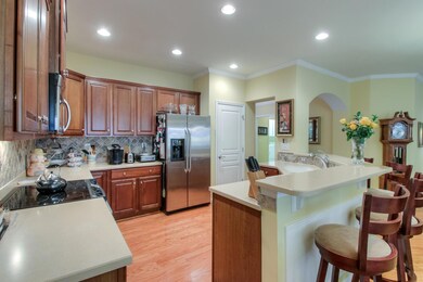 Bright kitchen!
