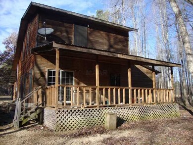 Large back porch for outdoor enjoyment