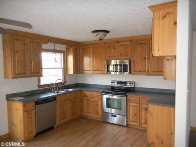 61 Hardwood Ln, Hanover, VA 23069 - photo 2