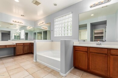 Owner's bath