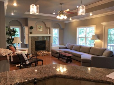 8 Brierton Ln, Bella Vista, AR 72715 - photo 4