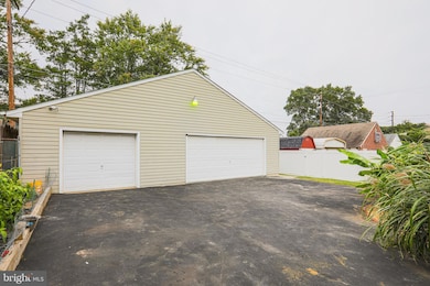 4520 Forest View Ave, Baltimore, MD 21206 - photo 5