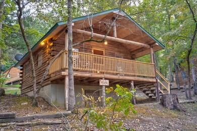 Table Rock Lake Log Cabin