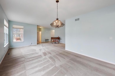 1129 Drury Ln, Aurora, IL 60502 - photo 5