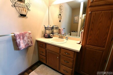 2620 Carolyn Dr, Lima, OH 45807 - photo 7