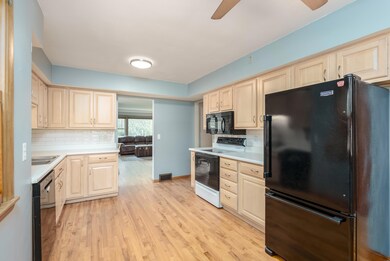 Virginia_Ave_3321_Kalamazoo_49004-10