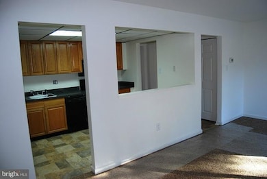 100 Key Pkwy, Frederick, MD 21702 - photo 5