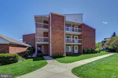 3500 Forest Edge Dr, Silver Spring, MD 20906 - photo 2