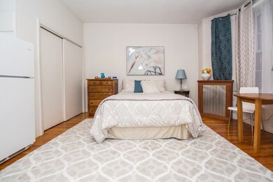 1253 Beacon St unit B4, Brookline, MA 02446 - photo 2