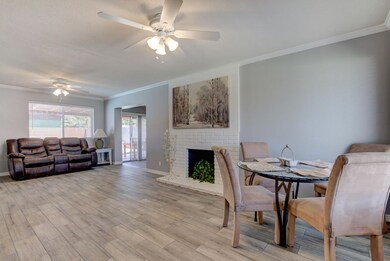 136 E Jacaranda St-7