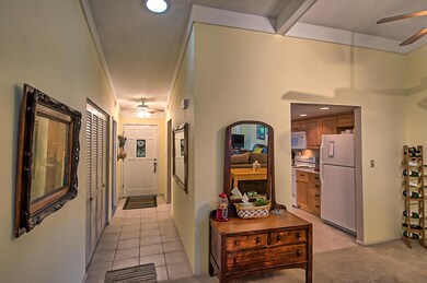 Entry way