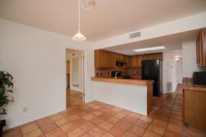 dining to kitchen