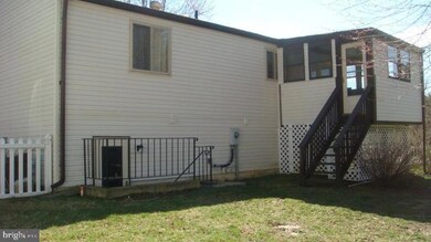 8251 Stone Trail Ct, Laurel, MD 20723 - photo 7