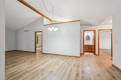 13-web-or-mls-N165W19525 Partridge Path-