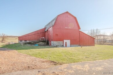 barn left