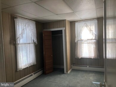 1044 Weiser St, Reading, PA 19601 - photo 5