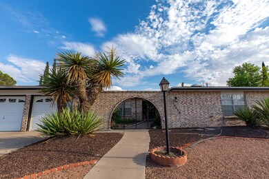 10620 Janway Dr, El Paso, TX 79935 - photo 3