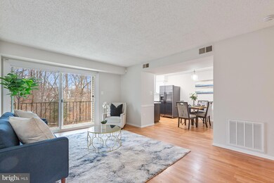 12266 Stevenson Ct, Woodbridge, VA 22192 - photo 5