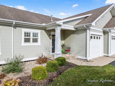 1751 N Trillium Cir unit 13, Zeeland, MI 49464 - photo 2