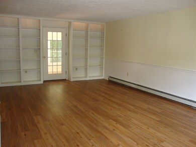 23 Peterson Cir, Concord, NH 03303 - photo 5