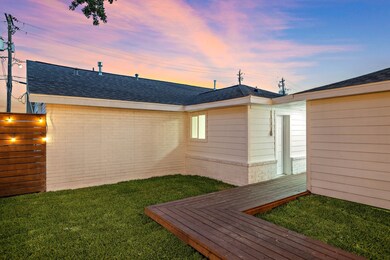 1822 Lula St, Houston, TX 77009 - photo 4