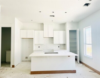 8971 Lavender St, Houston, TX 77016 - photo 7