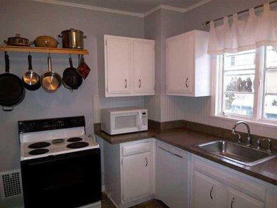Kitchen Opposite view