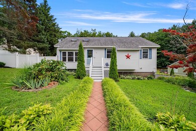 24 Gosselin Rd, Nashua, NH 03062 - photo 2