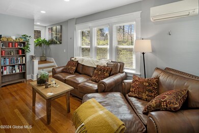 1308 Myron St, Schenectady, NY 12309 - photo 5