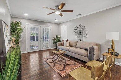 741 Henson Dr, Hurst, TX 76053 - photo 3