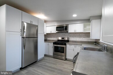 156 W 7th Ave, Conshohocken, PA 19428 - photo 6