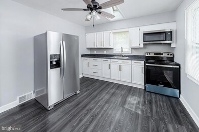 2365 Grant Ave, Williamstown, NJ 08094 - photo 6