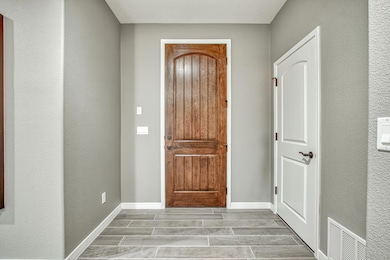 13816 Paseo de Plata Dr, El Paso, TX 79928 - photo 2