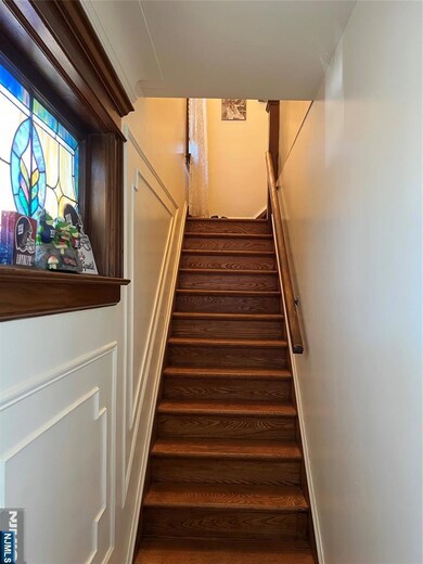 582 Saint Pauls Ave unit 2, Cliffside Park, NJ 07010 - photo 3