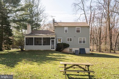 635 Norwood Rd, Downingtown, PA 19335 - photo 2