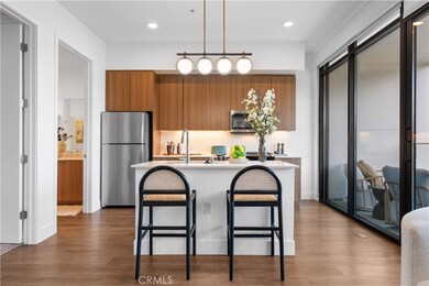 709 E Walnut St unit 415, Pasadena, CA 91101 - photo 6