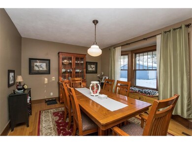 510 Forest Dr SE, Cedar Rapids, IA 52403 - photo 6