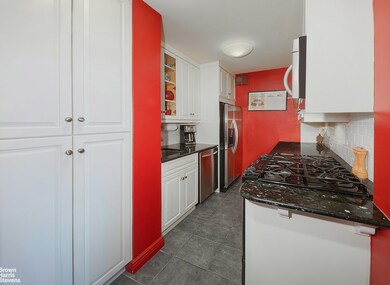 300 E 71st St unit 6M, New York, NY 10021 - photo 5