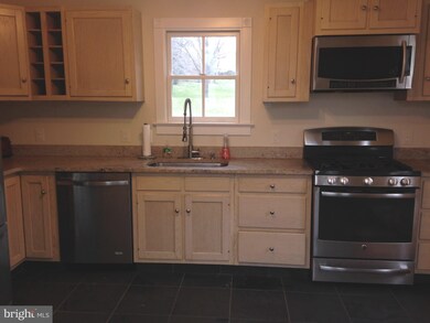 9671 Springs Rd, Warrenton, VA 20186 - photo 4