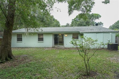 3603 Tamarix Dr, Tampa, FL 33619 - photo 6