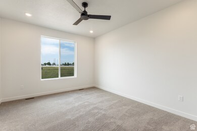 3197 N 2875 W unit 35, Plain City, UT 84404 - photo 7