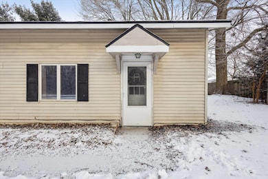 1531 10 Mile Rd NE, Comstock Park, MI 49321 - photo 4