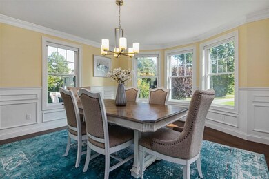 37 Chisholm Farm Dr, Stratham, NH 03885 - photo 4