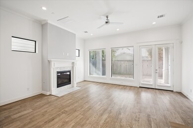 4405 Schuler St unit A, Houston, TX 77007 - photo 3