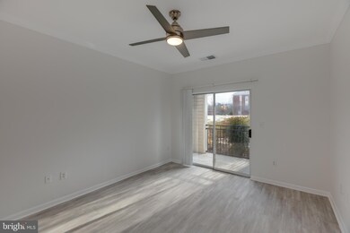 Bryson At Woodland Park unit 111, Herndon, VA 20171 - photo 2